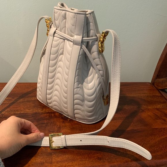 Valentino Orlandi Vintage Bucket Purse - Picture 5 of 9